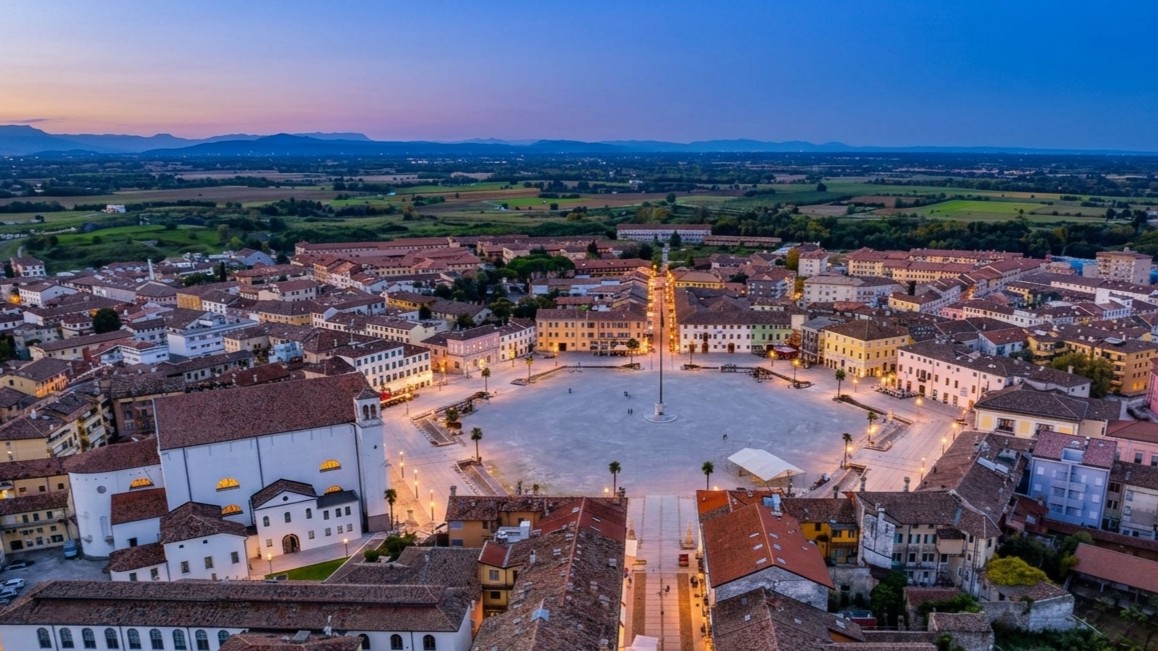 Palmanova