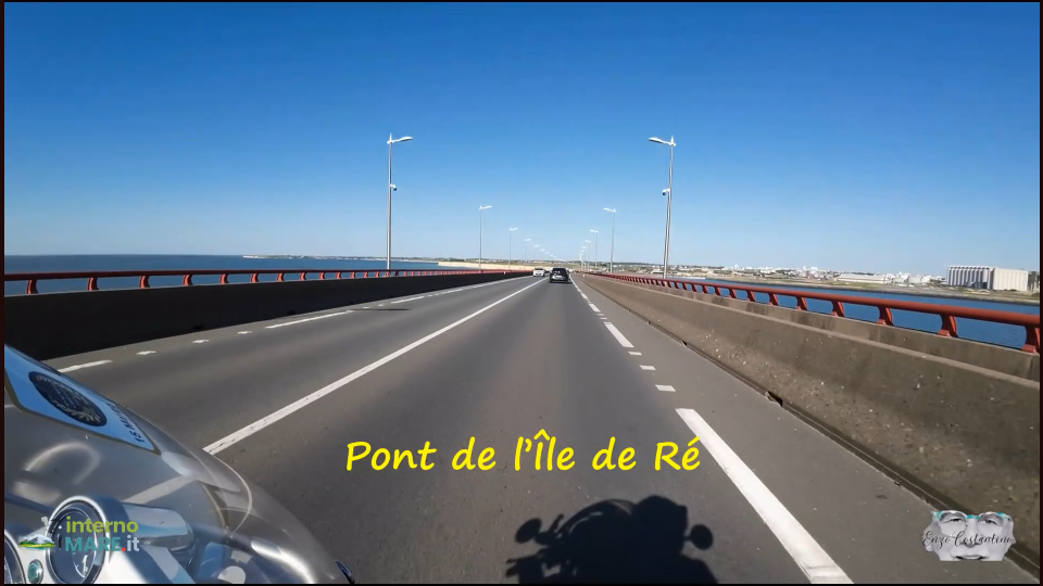 Borghi in Moto Francia - Mare, Ostriche e Storia: Esplorando l’Île de Ré